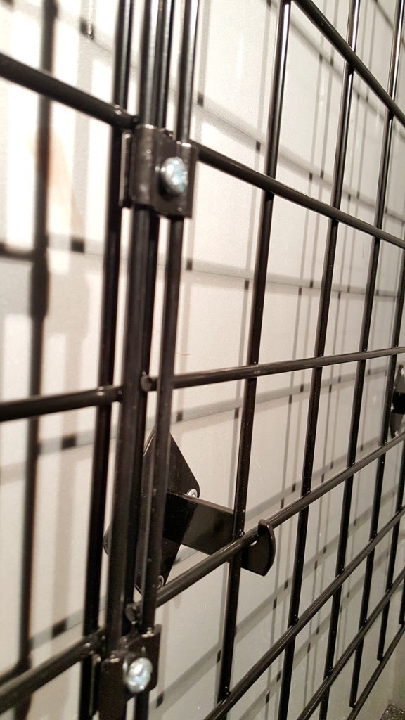 Gridwall Mounts and Joining Clips